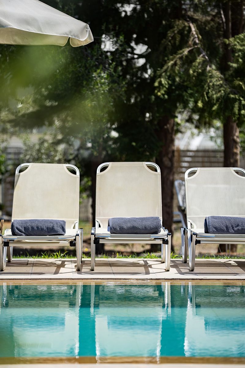 Outdoor Modernist Pool Villa 